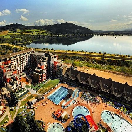 Luxapartmanbesenova Hotel Akvamarin Luaran gambar