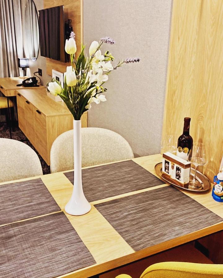 Luxapartmanbesenova Hotel Akvamarin Luaran gambar